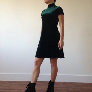 Scarlet - Green Velvet Dress